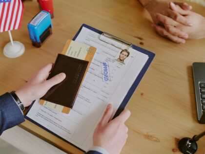 Herencias en Galicia: el 70% de los gallegos desconoce los trámites que debe realizar tras un fallecimiento